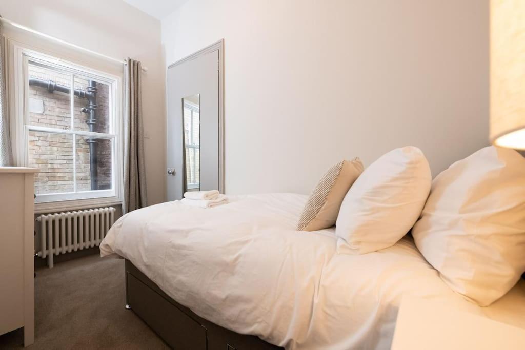 3 Castle Mews Daire Salisbury Dış mekan fotoğraf